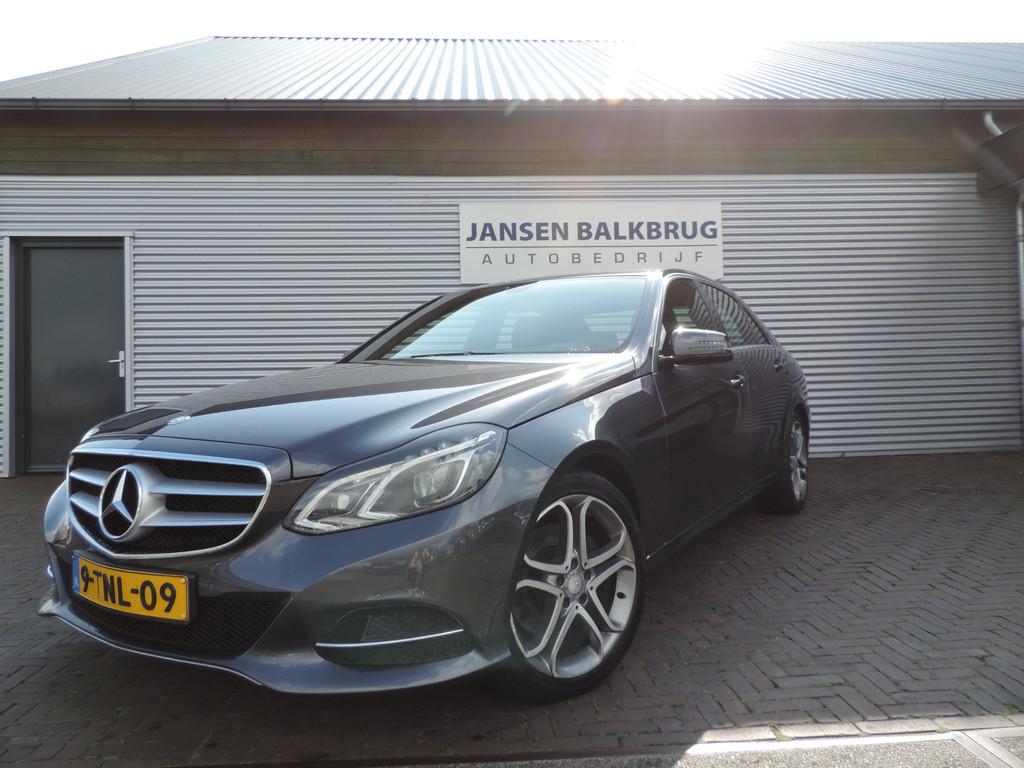 Mercedes-Benz E-Klasse 300 BlueTEC HYBRID Ambition Avantgard, Auto's, Mercedes-Benz, Automaat, Euro 5, Achterwielaandrijving, Gebruikt