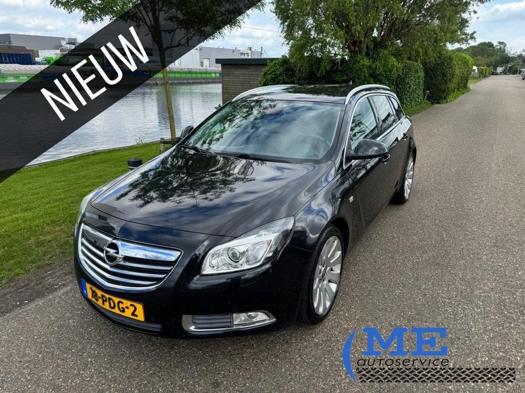 Opel Insignia Sports Tourer - 1.6 T Cosmo|airco|trekhaak|cru, Auto's, Opel, Euro 5, Gebruikt, 4 cilinders, 179 pk
