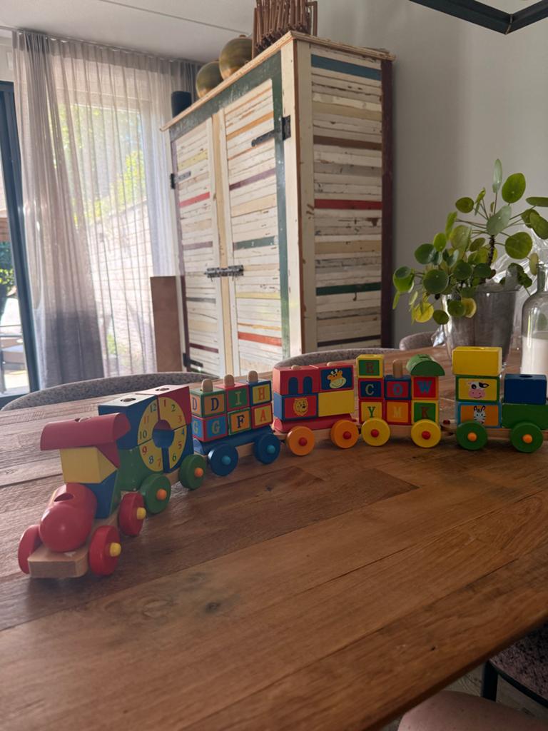 Houten trein met blokken - Educatief speelgoed, Kinderen en Baby's, Speelgoed | Overig, Ophalen, Gebruikt, Jongen of Meisje