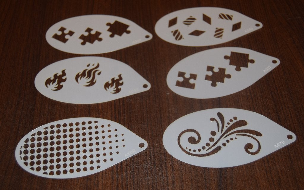 schminksjabloon puzzel stukjes spekjes etc 1,29 pst, Hobby en Vrije tijd, Feestartikelen, Ophalen of Verzenden, Nieuw, Versiering