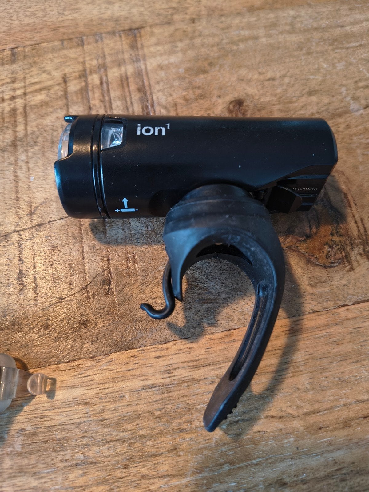 Bontrager Ion 100 R voorlicht en rood achterlicht, Ophalen, Verlichtingsset, Accu, Oplaadbaar