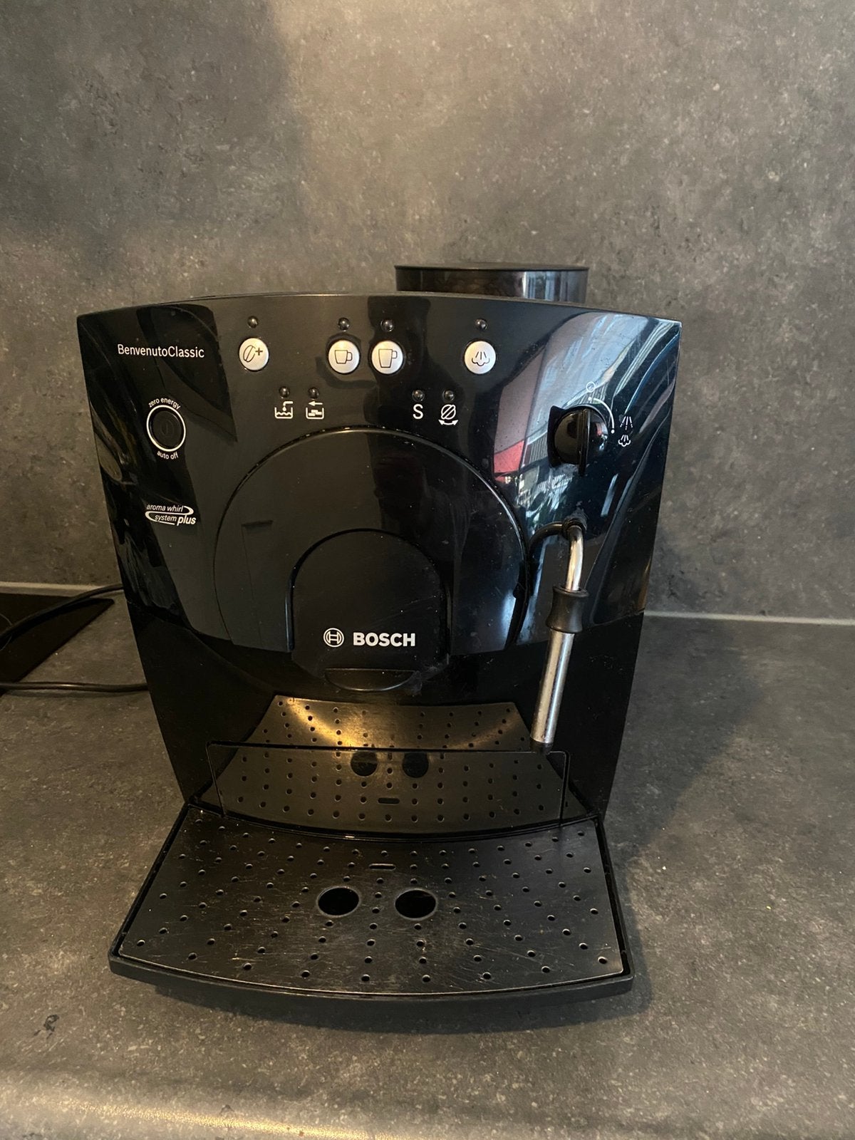 Bosch BenvenutoClassic koffiezetapparaat, Witgoed en Apparatuur, Koffiezetapparaten, Gebruikt, Koffiemachine, Koffiebonen, Ophalen