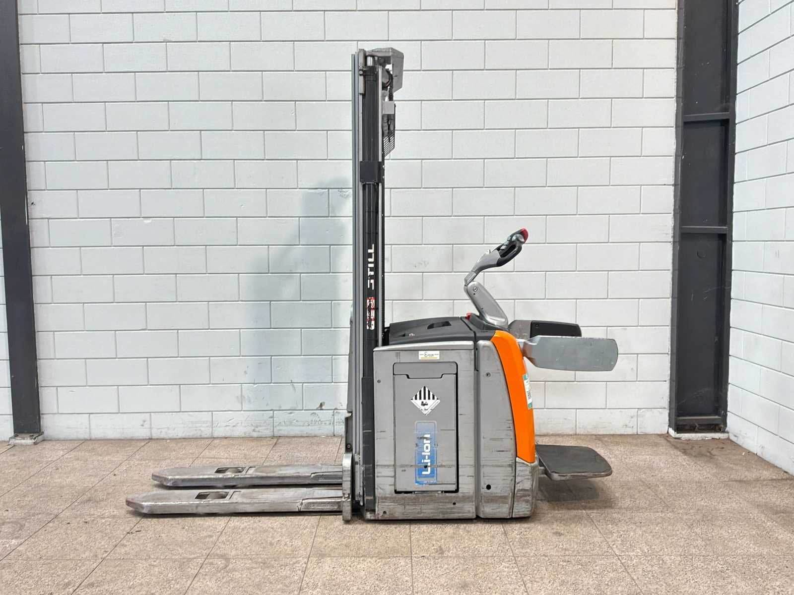 Still - 2021 - EXC-SF14 - Stapelaar, Zakelijke goederen, Machines en Bouw | Heftrucks en Intern transport, Overige aandrijving