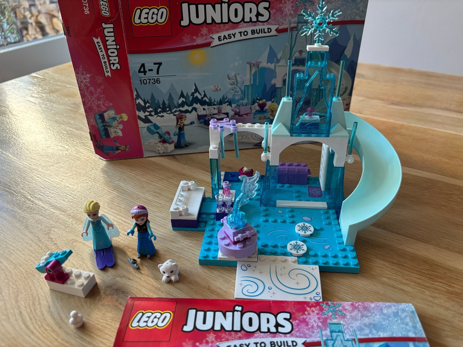 Lego Juniors Disney Frozen Anna & Elsa's IJsspeeltuin 10736, Ophalen of Verzenden, Zo goed als nieuw, Overige merken