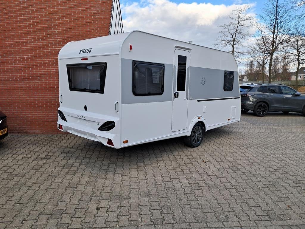 Knaus Sport 450 FU, Schokbreker, Rondzit, Bedrijf, Overige typen