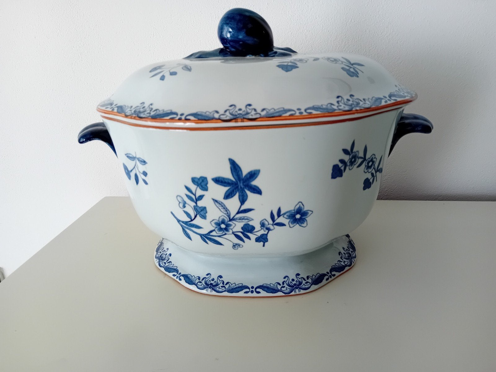 Zeldzame hoge soep terrine op voet Rorstrand Ostindia Sweden, Huis en Inrichting, Keuken | Servies, Ophalen of Verzenden, Zo goed als nieuw
