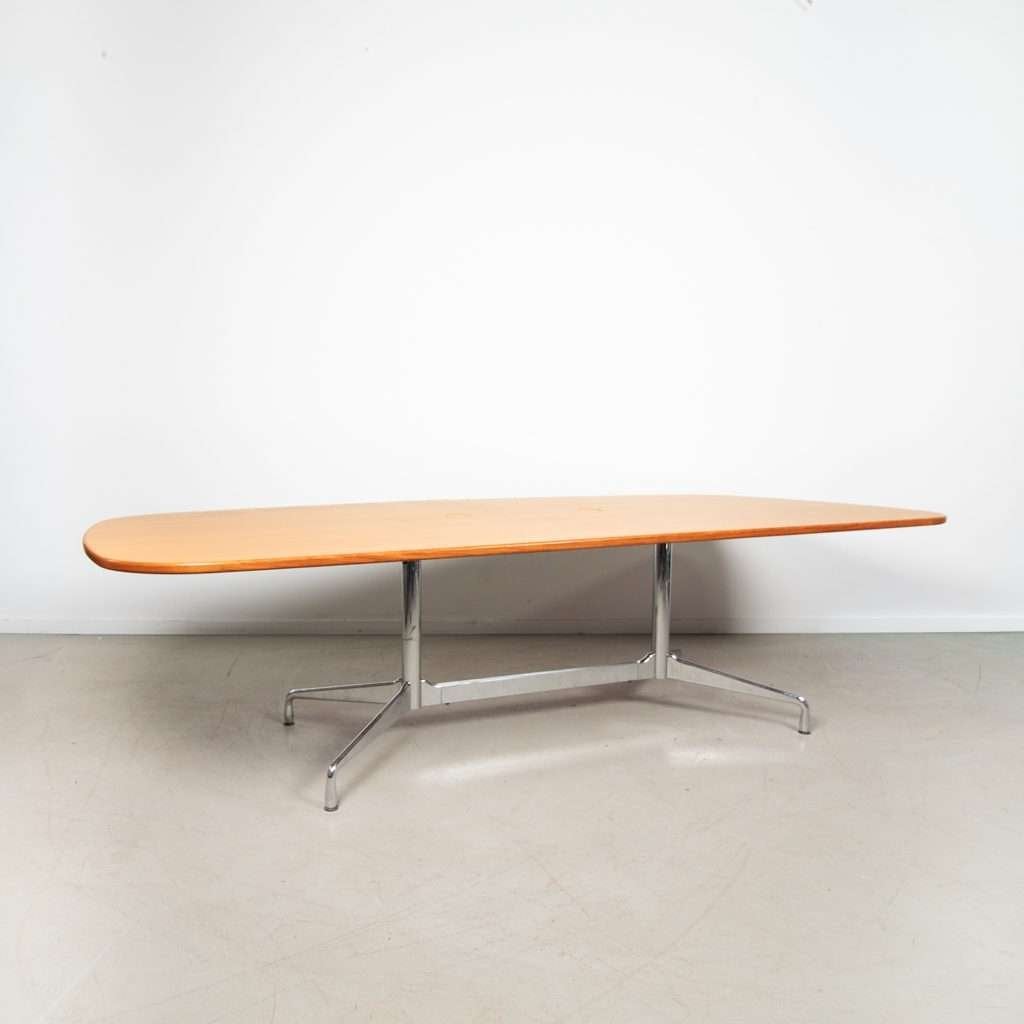 1x Vitra Segmented Tabel Tafel Hout – Chroom