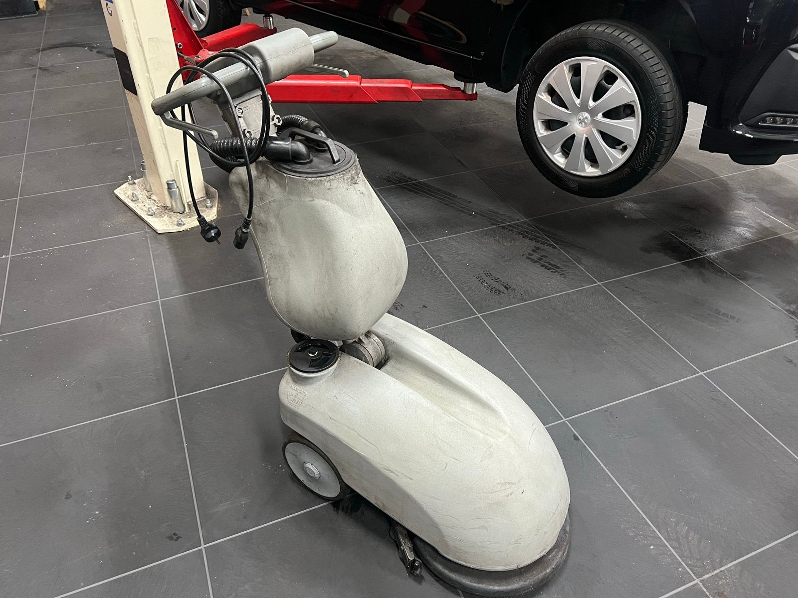 Professionele Fimap schrob/zuigmachine voor vloerreiniging, Ophalen of Verzenden, Gebruikt, Schrobmachine