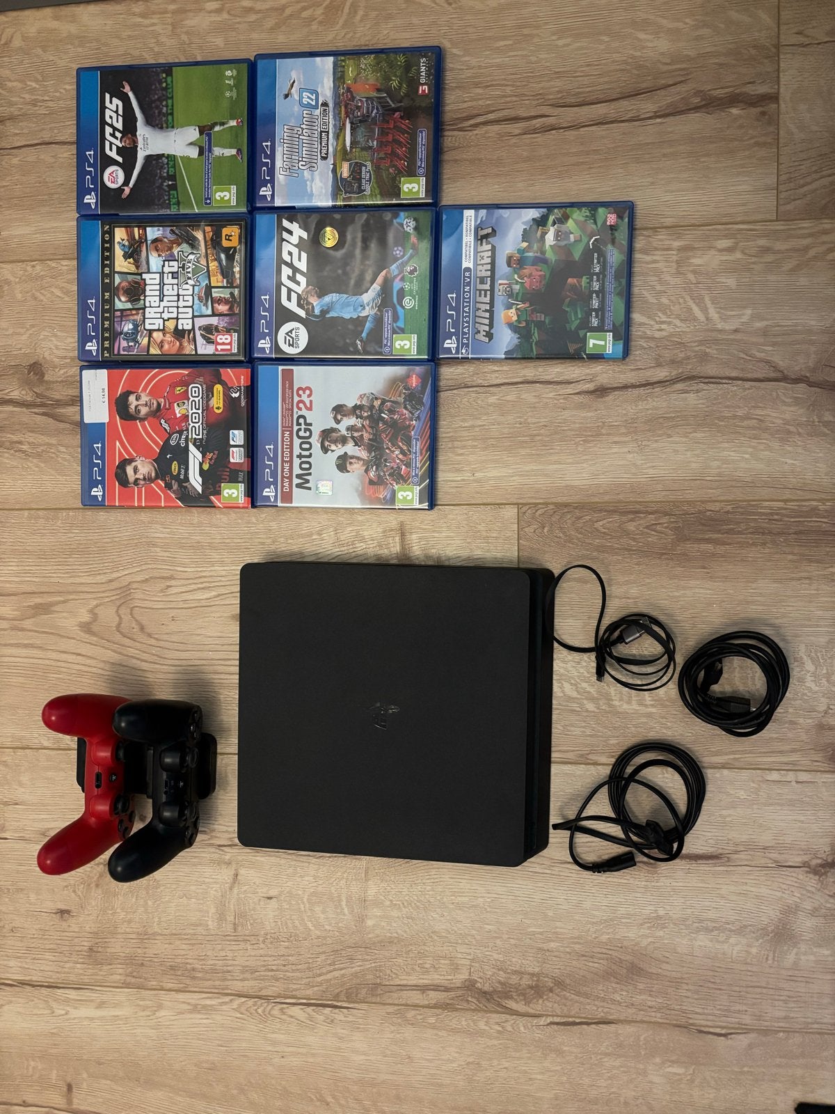 PlayStation 4 Slim met 2 controllers en 6 games, Spelcomputers en Games, Spelcomputers | Sony PlayStation 4, Zo goed als nieuw