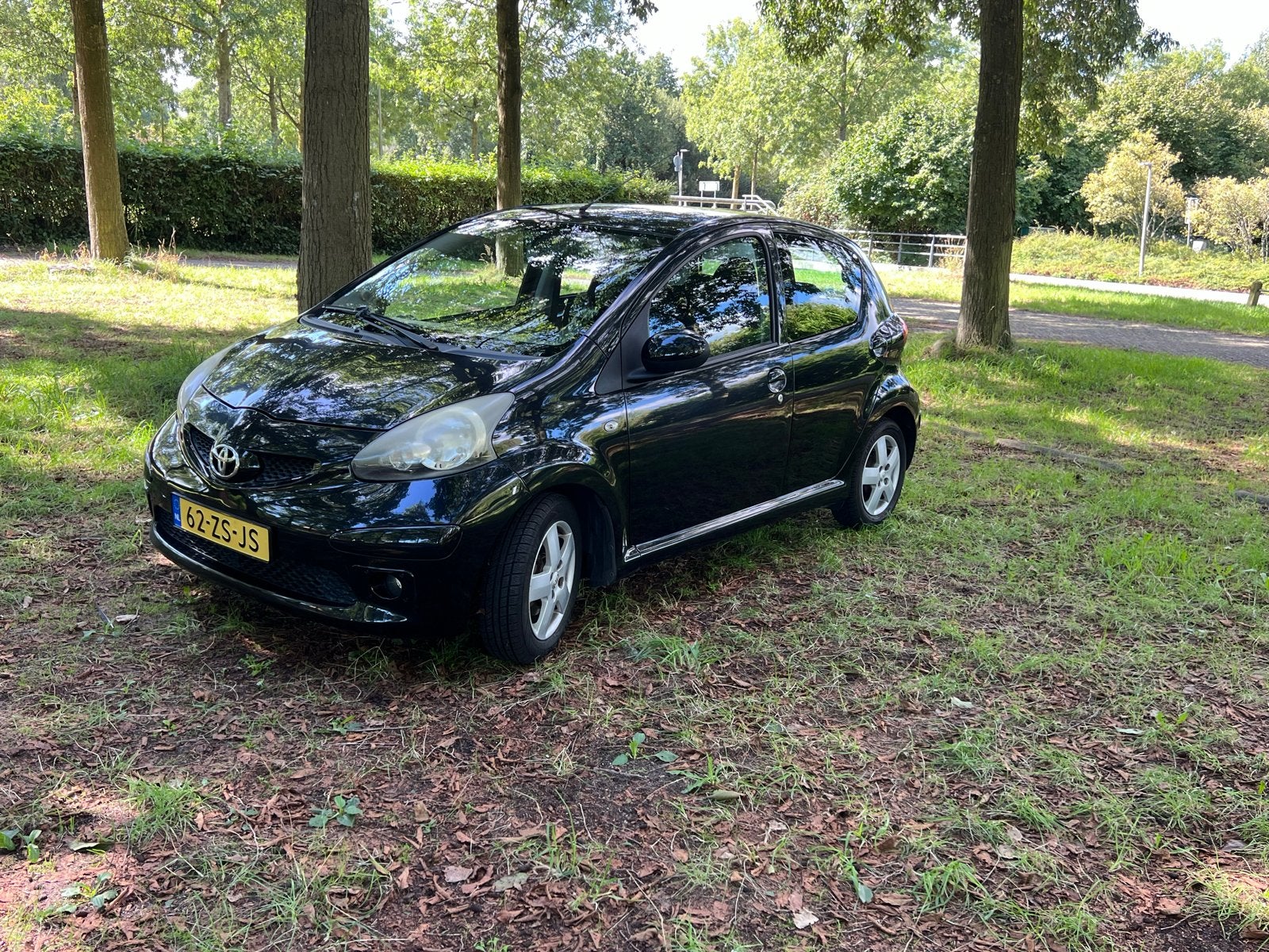 Toyota Aygo 1.0 12V Vvt-i 5DRS MMT 2008 Zwart, Auto's, 4 stoelen, Origineel Nederlands, Particulier, 998 cc