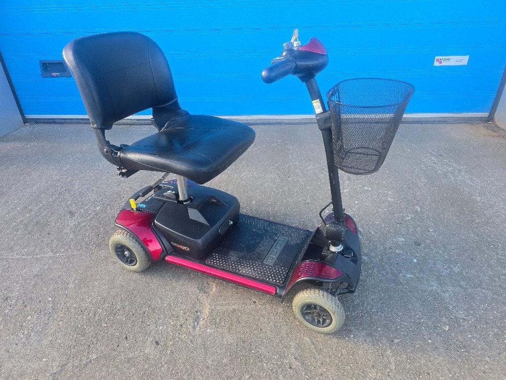 GoGo opvouwbare scootmobiel met nieuwe accu., 10 km/u of minder, Gebruikt, 16 t/m 25 km, Ophalen