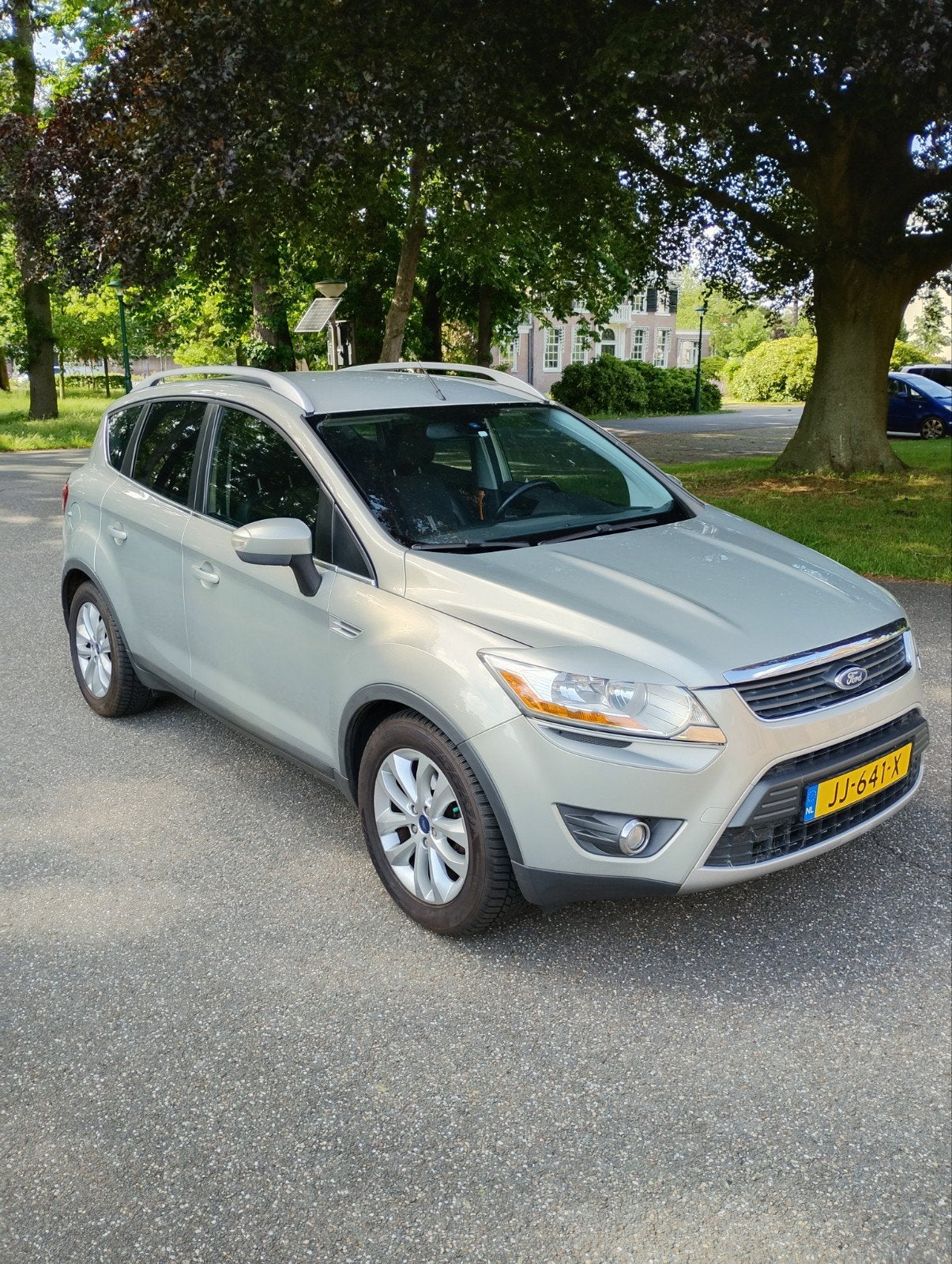 Ford Kuga 2.5 T  RS HANDGESCHAKELD 6 BAK AWD 2009 Grijs, Navigatiesysteem, Leder en Stof, 2521 cc, 10 km/l