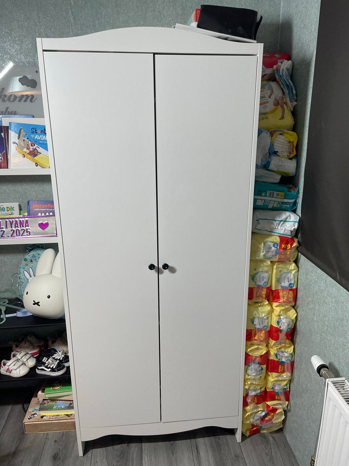 Witte baby kledingkast - Zo goed als nieuw, Kinderen en Baby's, Ophalen, Kast, 105 cm of meer, Zo goed als nieuw