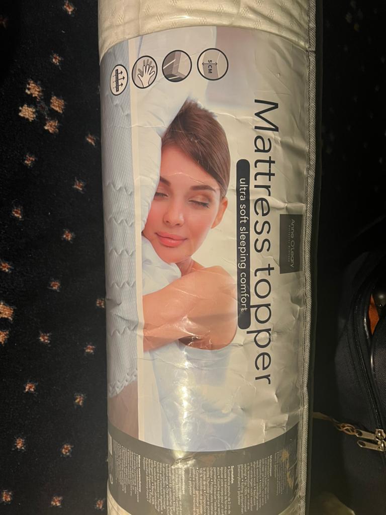Mattress topper 90x200, Ophalen of Verzenden, Zo goed als nieuw