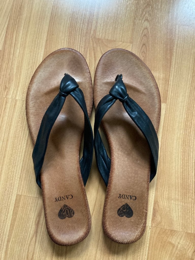 Leren zwarte teen slippers – maat 41, Slippers, Zwart, Ophalen of Verzenden, Gedragen