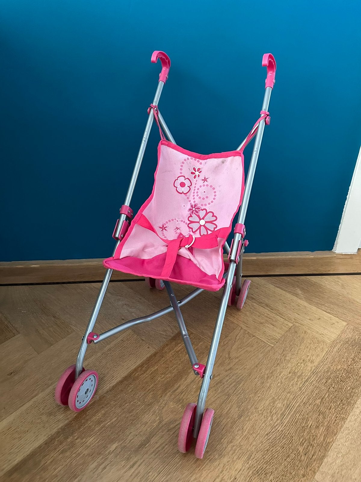 Poppenkinderwagen, opvouwbaar, Ophalen of Verzenden, Zo goed als nieuw, Jongen of Meisje