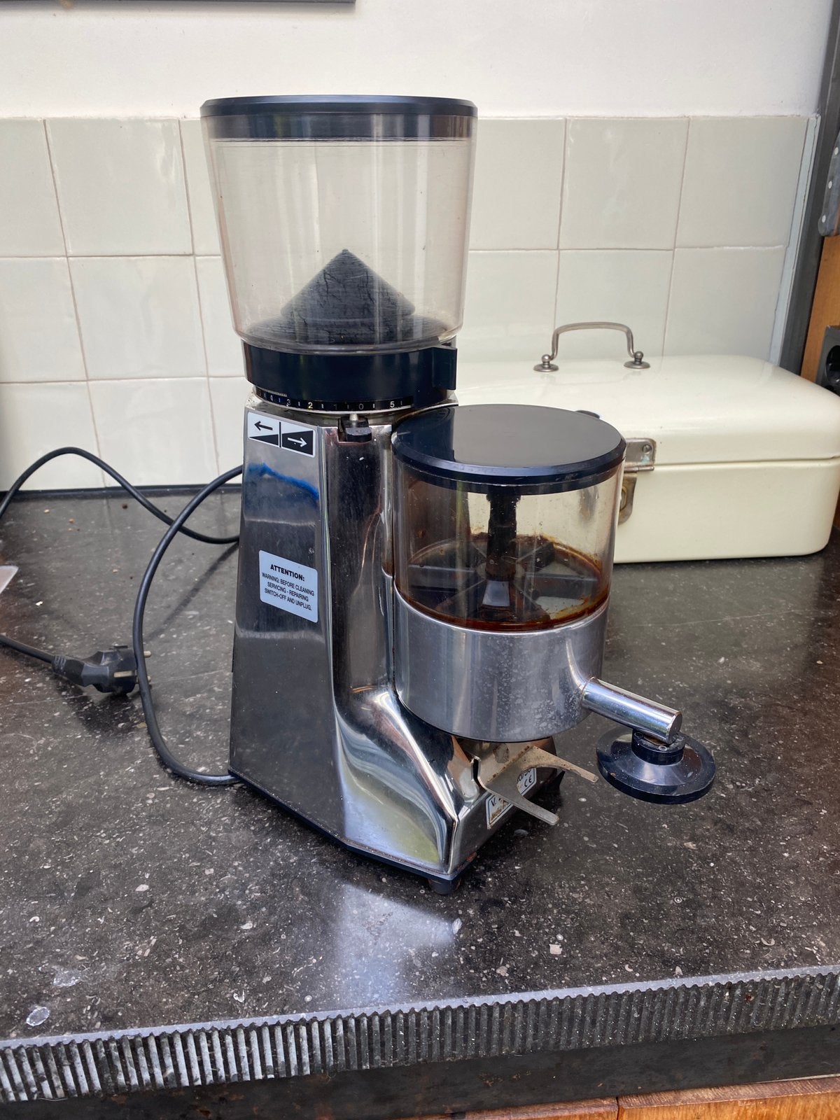 Ecm koffiebonenmaler, 4 liter of meer, Ophalen, Refurbished, 3 snelheden of meer