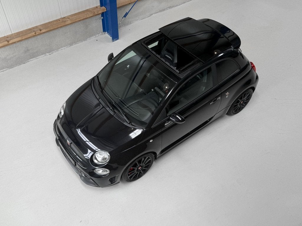 Fiat 500 1.4 T-Jet Abarth Competizione 180PK - CARBON SABELT, Voorwielaandrijving, Gebruikt, Euro 6, 4 cilinders