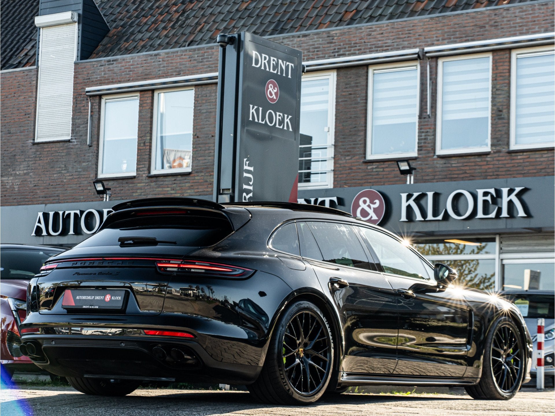 Porsche Panamera Sport Turismo 4.0 Turbo S E-Hybrid PANO KER, Automaat, Dealer onderhouden, 136 pk, Gebruikt