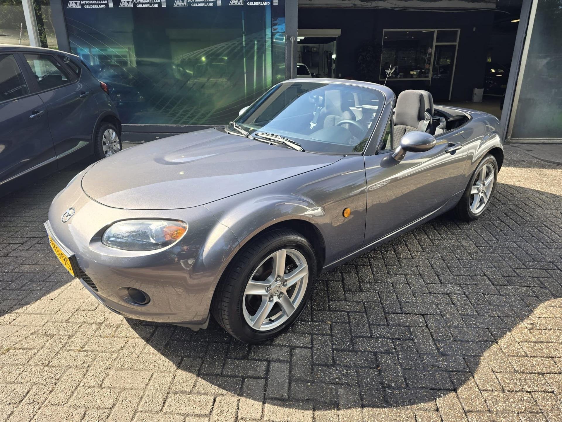 Mazda MX-5 1.8 Exclusive | 3/6 OF 12MND GARANTIE | AIRCO | L, Voorwielaandrijving, Stof, Gebruikt, 4 cilinders