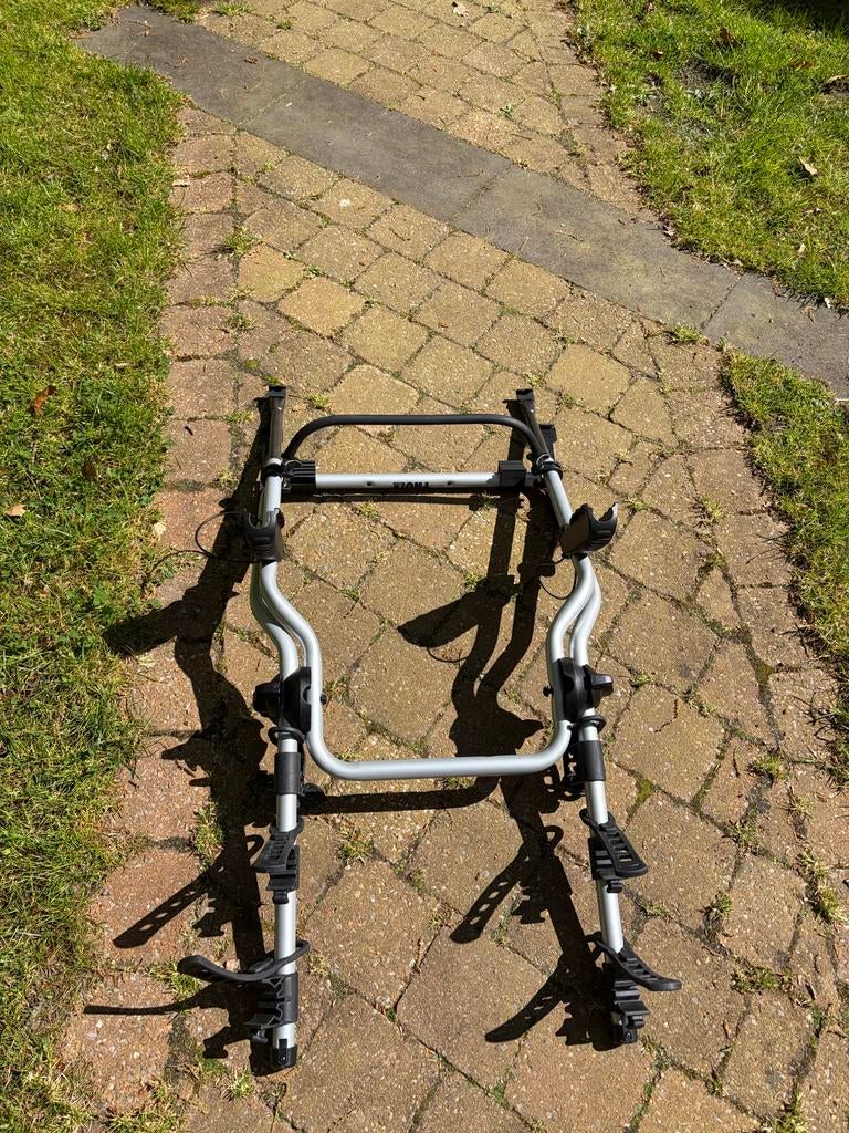 Thule ClipOn Fietsendrager voor op de kofferbak, Auto diversen, Fietsendragers, Ophalen of Verzenden, 2 fietsen, Gebruikt, Achterklepdrager