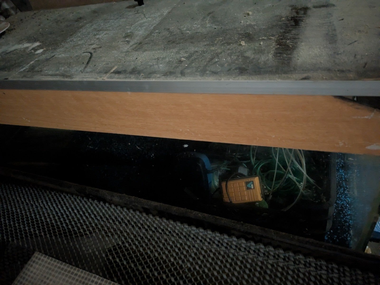 2 gratis aquariums, Dieren en Toebehoren, Ophalen, Leeg aquarium