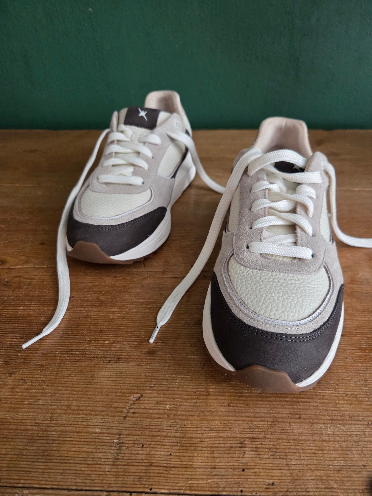 Gloenieuwe schoenen, maat 42, 1x gedragen., Ophalen, Zwart, Nieuw, Xsensible