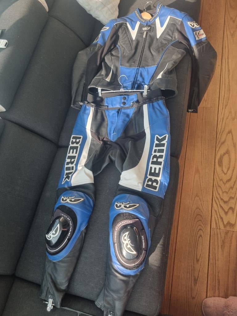 Berik MotoGP Leren Combipak - Maat 44, Motoren, Kleding | Motorkleding, Ophalen of Verzenden, Berik, Tweedehands, Heren