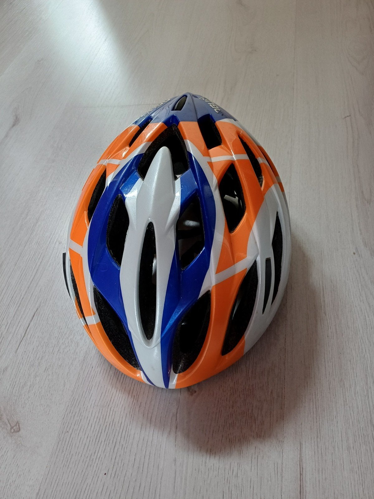 AGU racefiets helm Rabobank uitvoering, Gebruikt, Overige maten, Ophalen of Verzenden, Heer of Dame