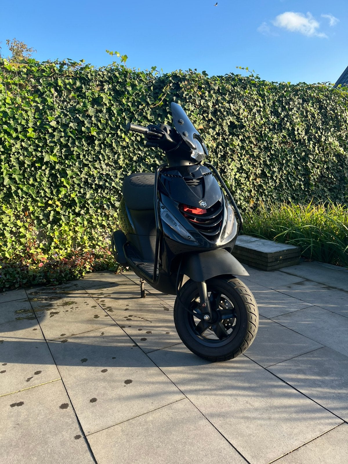 Piaggio zip 4t 50cc, Fietsen en Brommers, Ophalen, Zo goed als nieuw, Benzine, Zip