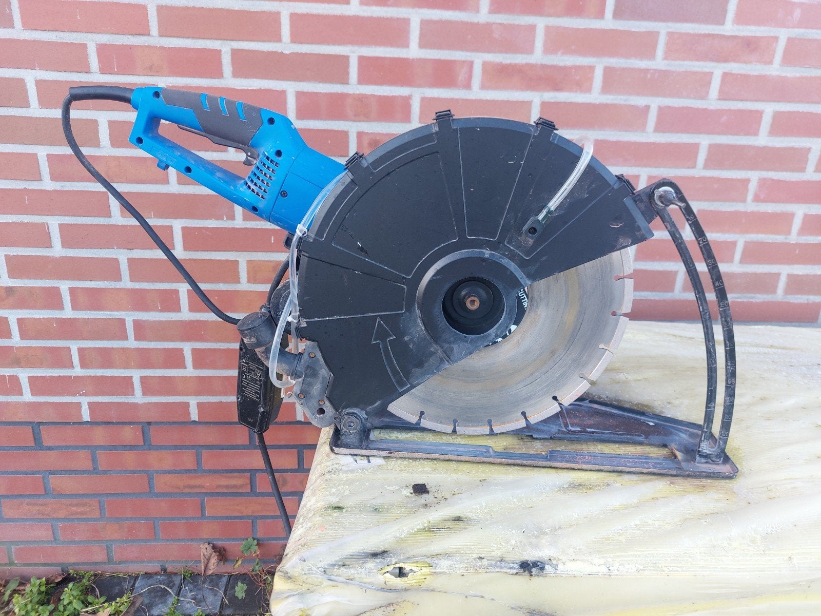 muurzaag / waterzaag / bandenzaag TE HUUR, Ophalen, 1200 watt of meer, 70 mm of meer