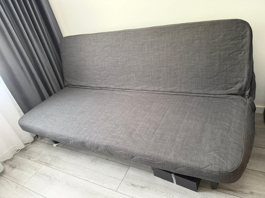 3 Seat Sofa Bed with foam matterss gray, Ophalen, Tweepersoons, 140 cm, Zo goed als nieuw