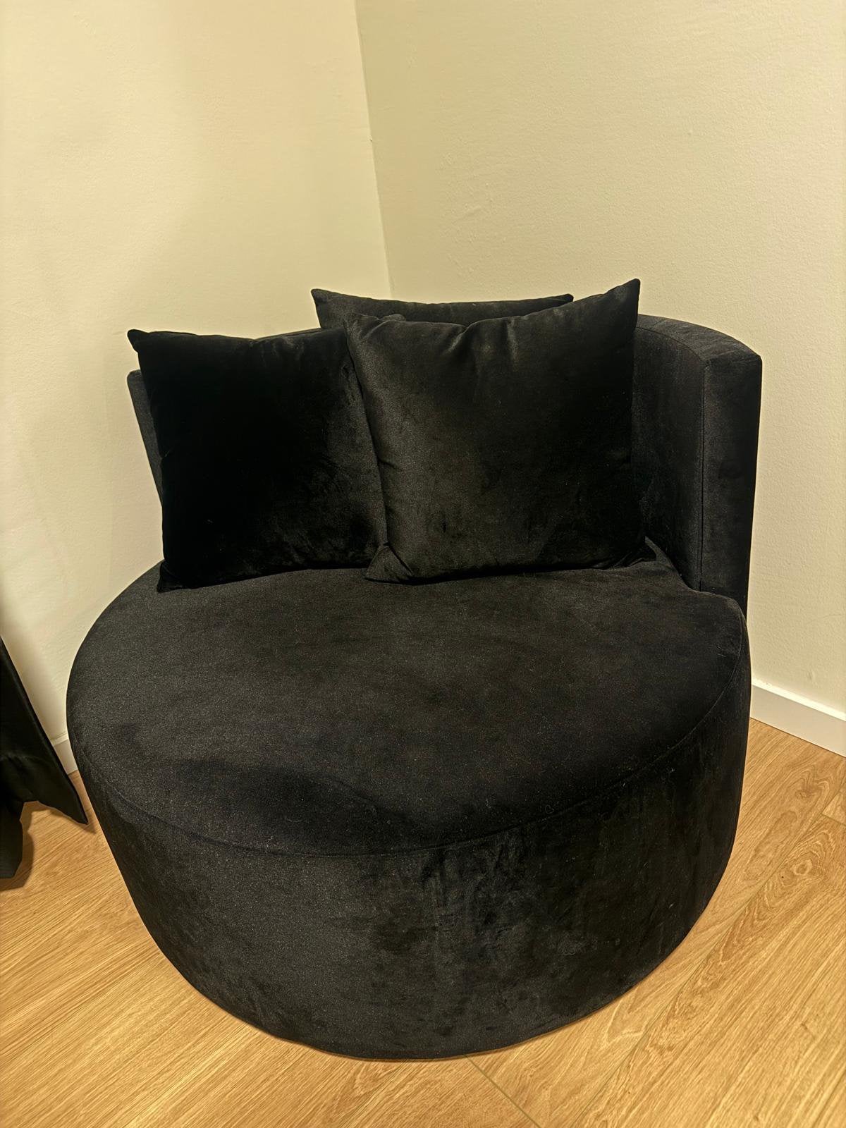 Ronde fauteuil velvet zwart, Ophalen, Zo goed als nieuw, 100 tot 125 cm