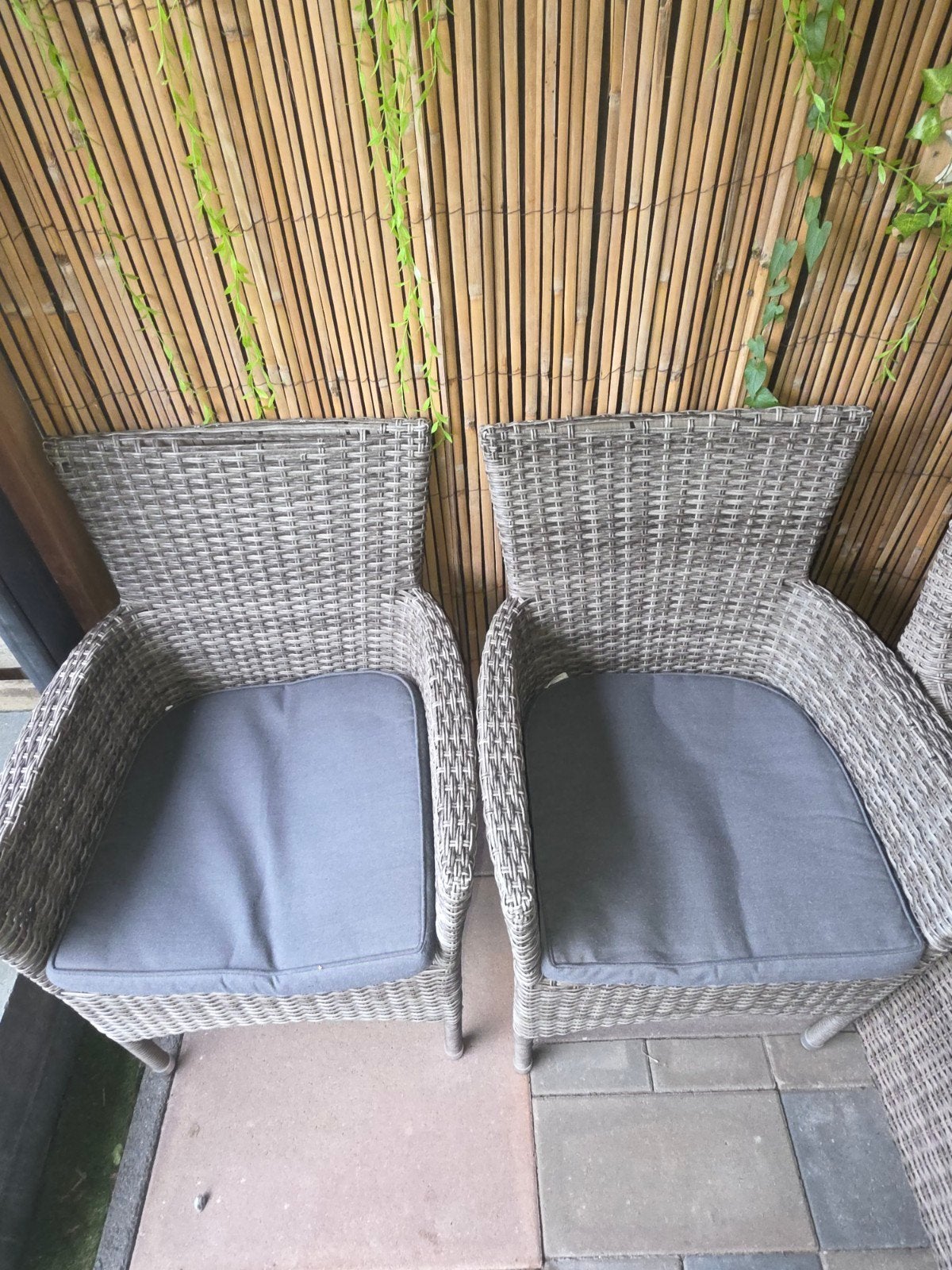 2 wicker buiten stoelen met kussens, Tuin en Terras, Ophalen, Gebruikt, Rotan