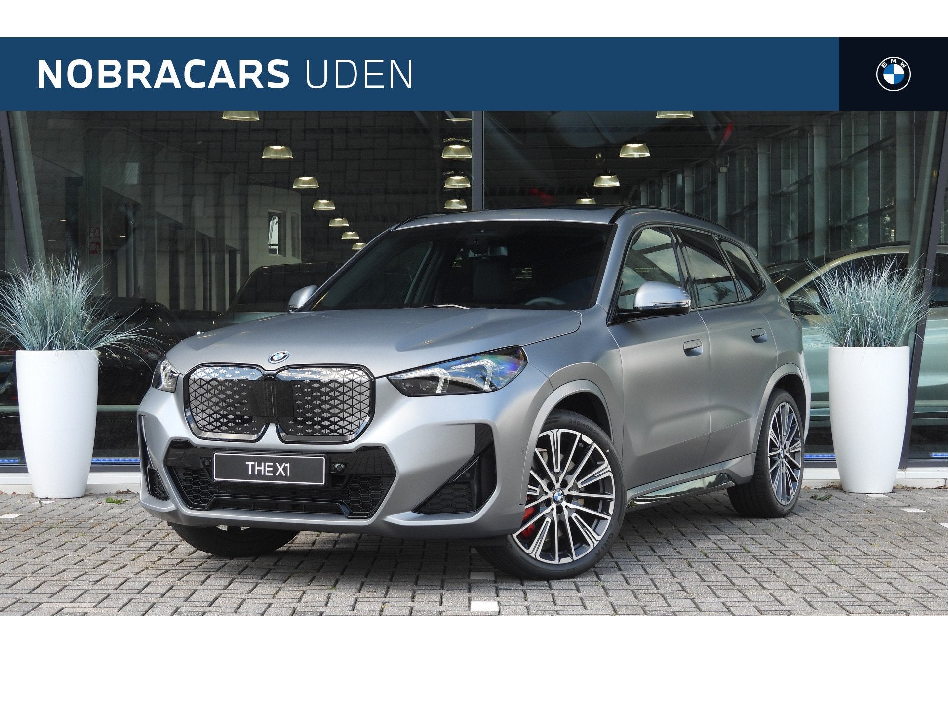BMW iX1 eDrive20 M Sport / Panoramadak / Sportstoelen / M Ad