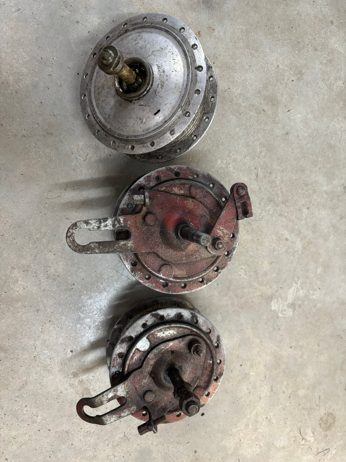 Wielnaven voor minibike, Ophalen