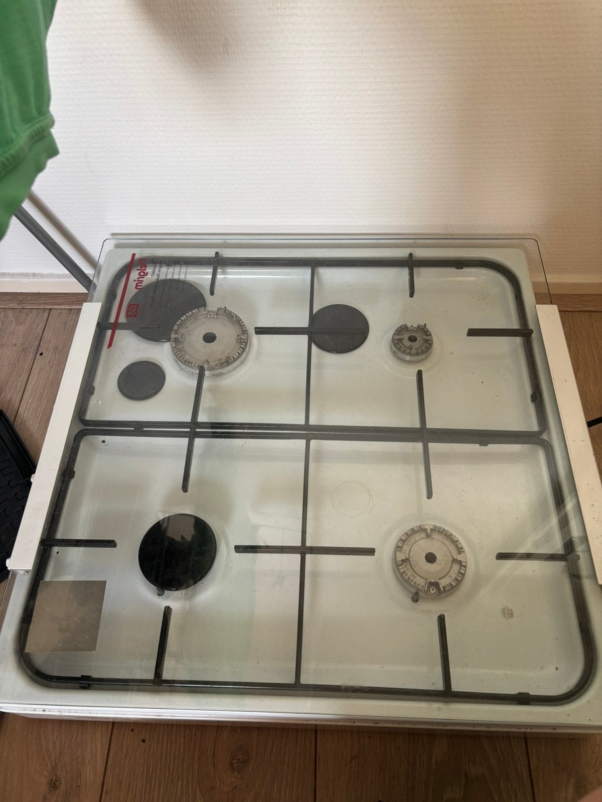 Fornuis, Ophalen, 60 cm of meer, 4 kookzones, Gas