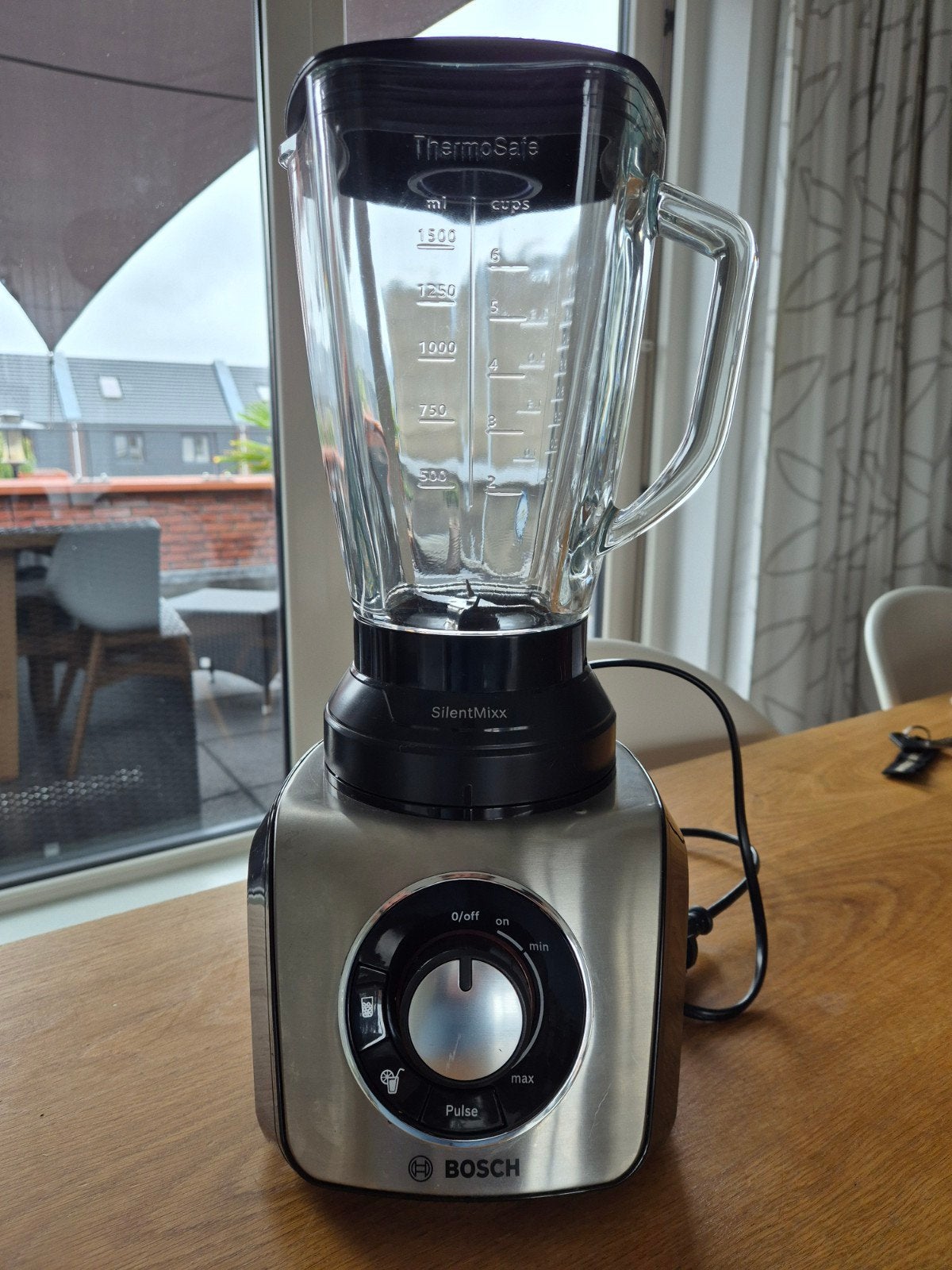 Bosch SilentMixx Blender - Krachtig en Stil, Witgoed en Apparatuur, Blenders, Ophalen, Zo goed als nieuw, Blender