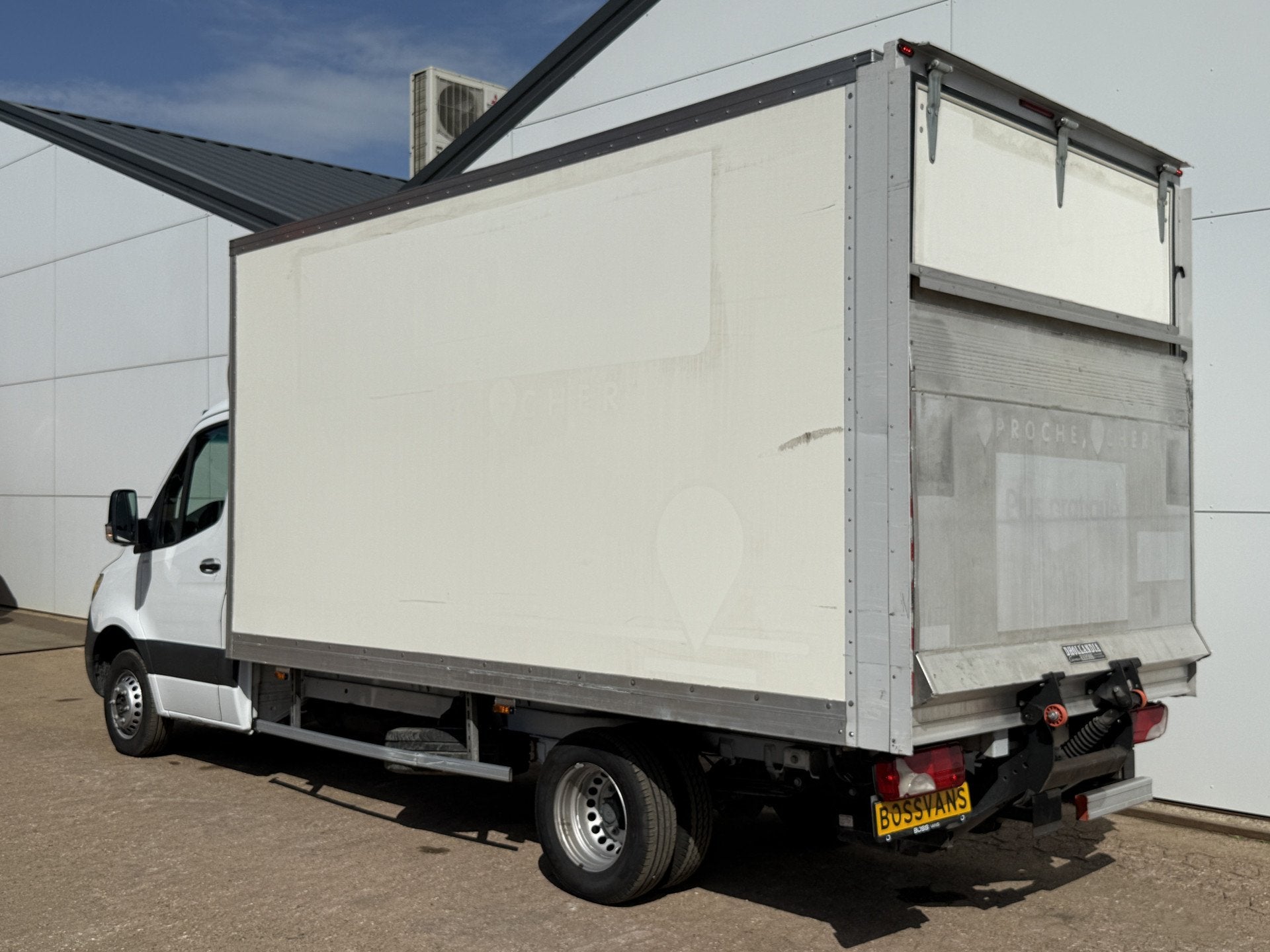 Mercedes-Benz Sprinter 514 1.9 CDI 140PK Laadklep Bakwagen D, Auto's, Gebruikt, Zwart, 4 cilinders, 2000 kg