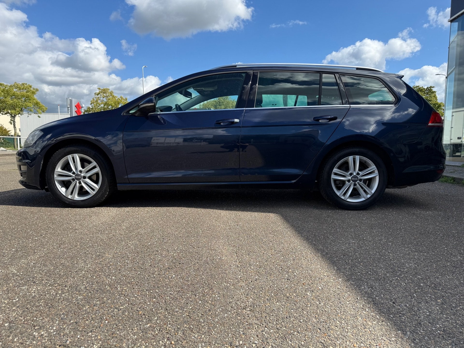 Volkswagen Golf Variant 1.4 TSI Highline R Line I Automaat I, Auto's, Euro 5, Gebruikt, Zwart, Blauw