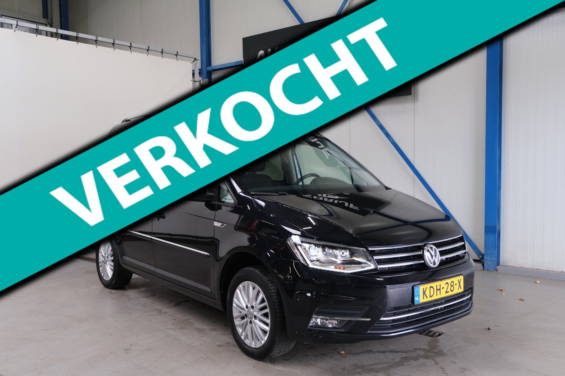 Volkswagen CADDY 1.4 TSI Highline Automaat - Airco, Cruise,, Auto's, Volkswagen, 1334 kg, Gebruikt, 4 cilinders, Zwart