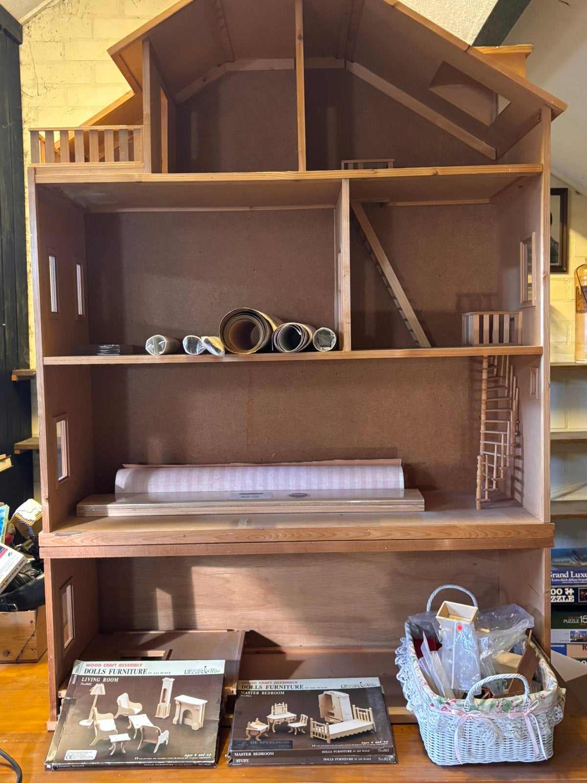Groot Vintage Poppenhuis - Creatief project, Verzamelen, Poppenhuizen en Toebehoren, Ophalen, Gebruikt, Poppenhuis