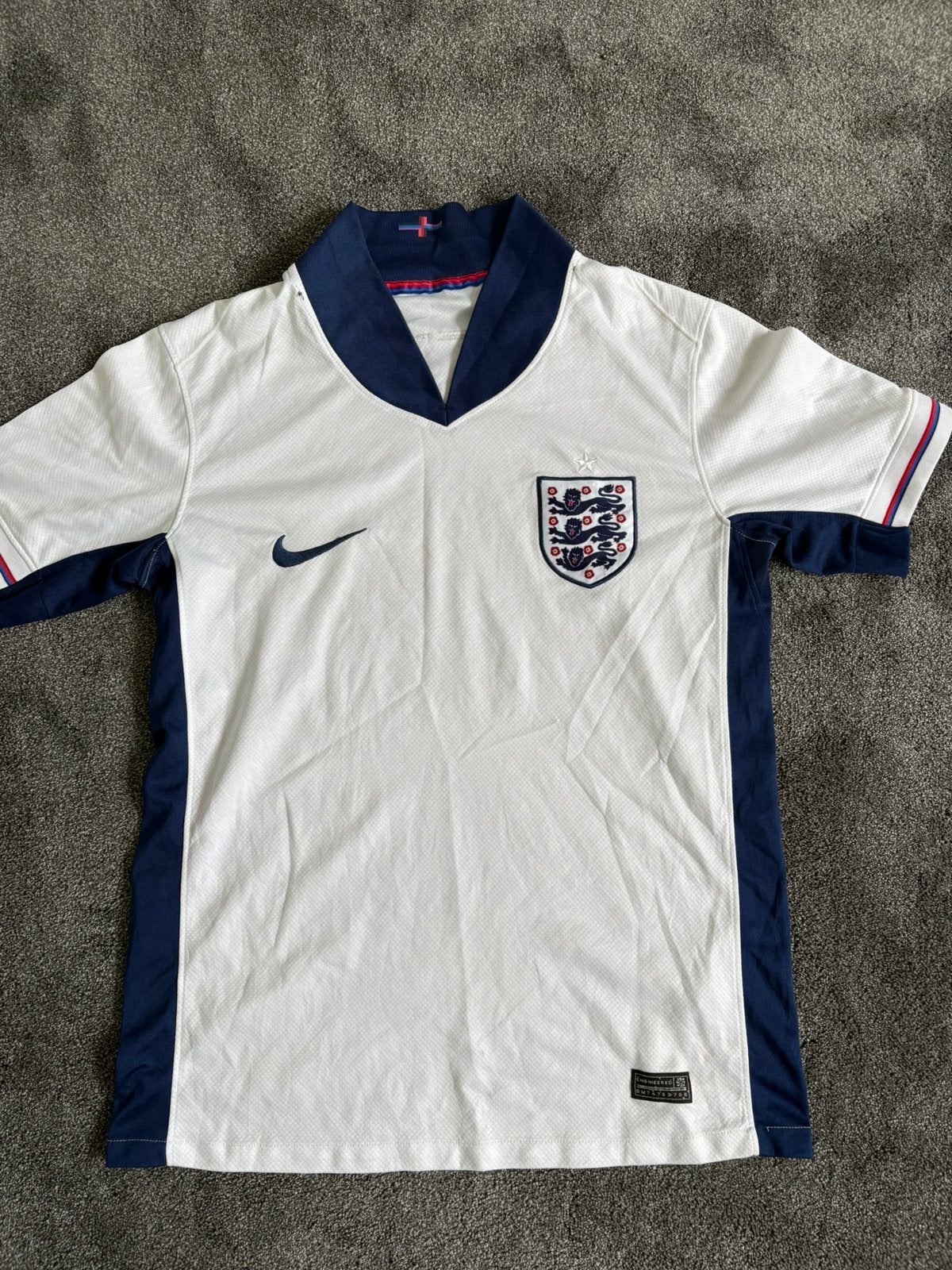 Nike Engeland voetbalshirt, Sport en Fitness, Voetbal, Maat S, Ophalen of Verzenden, Zo goed als nieuw, Shirt