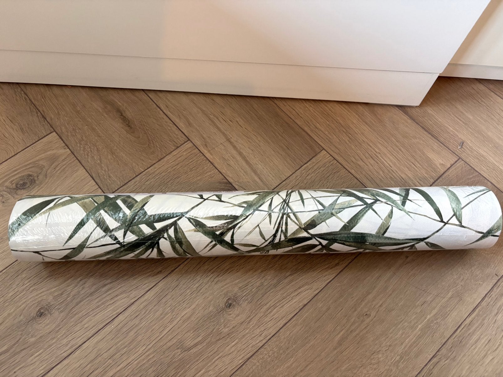6 rollen behang te koop, Ophalen, Papierbehang, Bladeren