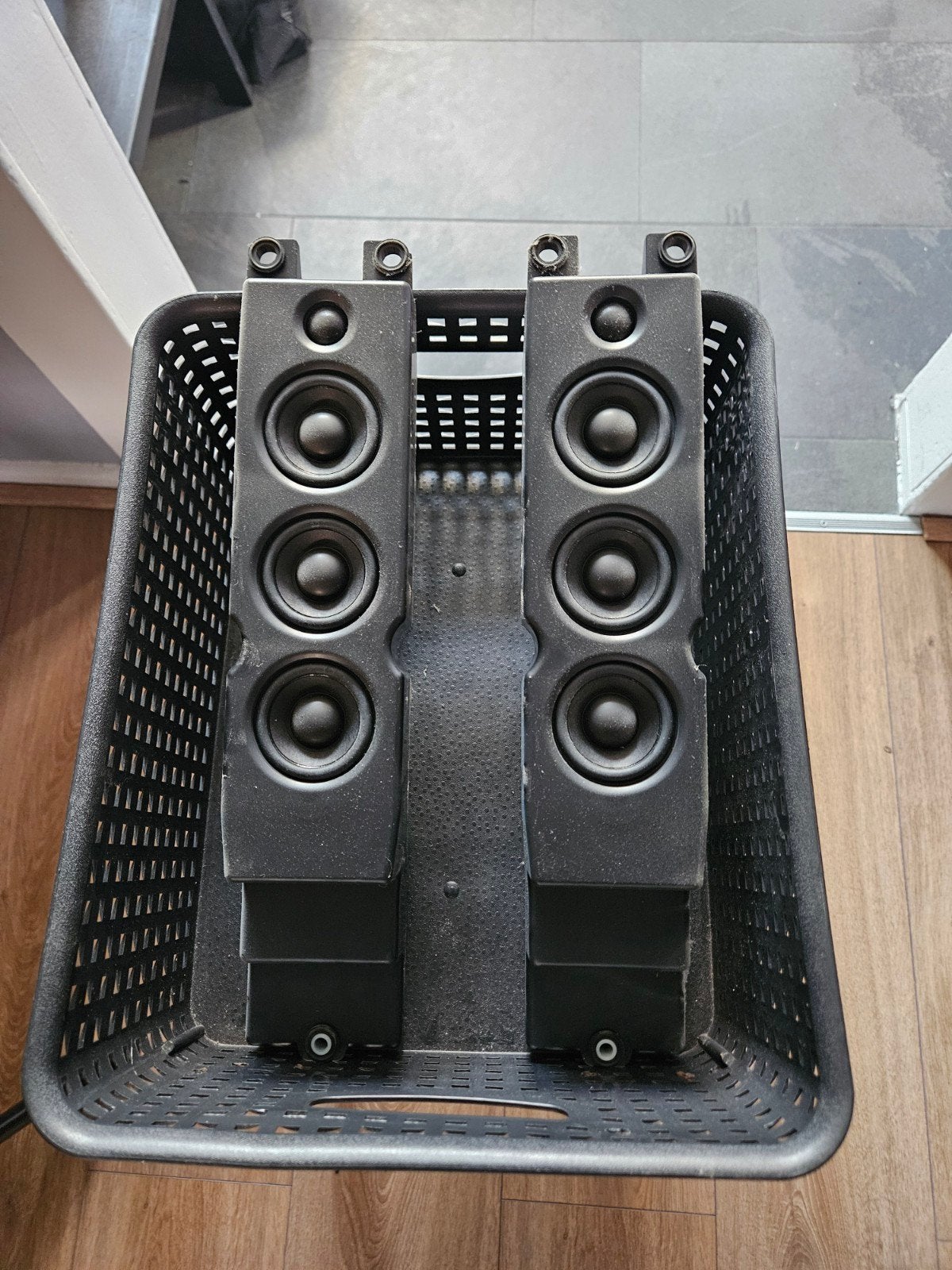 Loewe TV speakers, Ophalen of Verzenden
