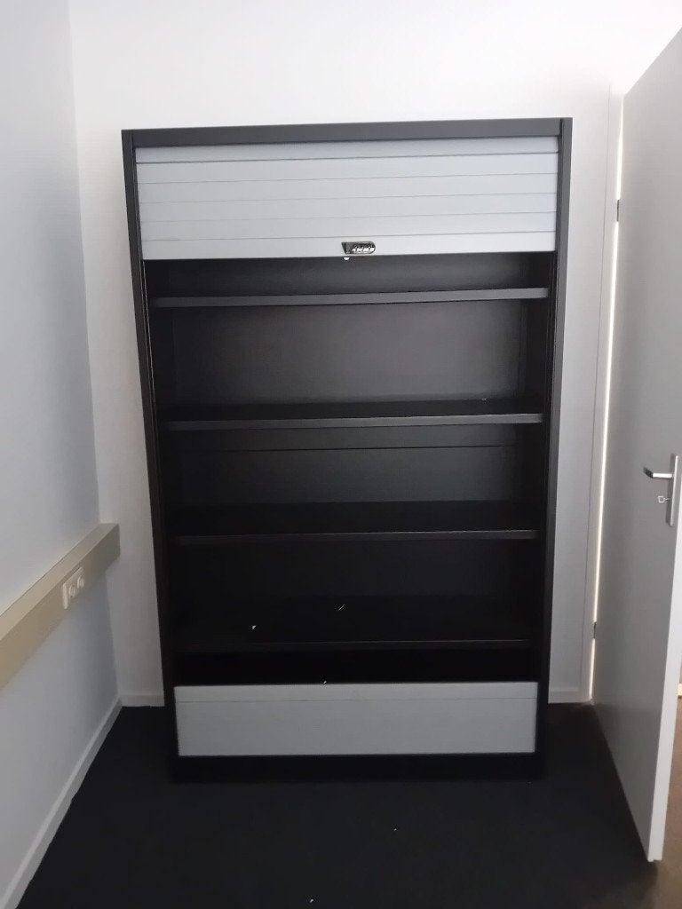 Hoge Roldeurkast / Archiefkast – Zo Goed Als Nieuw, Huis en Inrichting, Kasten | Roldeurkasten en Archiefkasten, Ophalen, 100 tot 150 cm