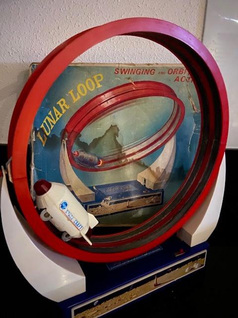 Space toy, Lunar Loop magnetisch battery toy jaren, Antiek en Kunst, Antiek | Speelgoed, Ophalen of Verzenden