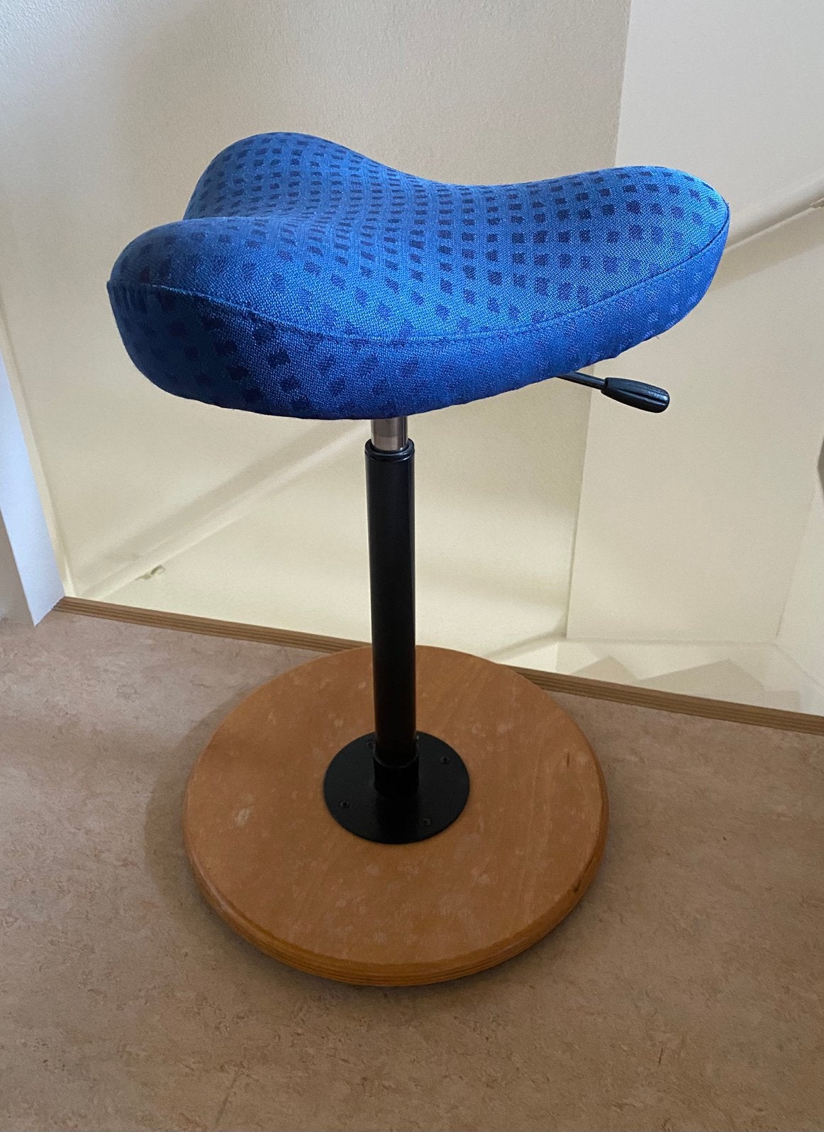 STOKKE Varier Move kruk/bureaustoel ergonomisch verstelbaar, Ophalen, Gebruikt, Blauw, Bureaukruk