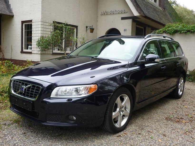 Volvo V70 3.0 T6 AWD AUT Summum 2008 Blauw Nieuwe apk, Automaat, 1800 kg, Euro 4, Geïmporteerd