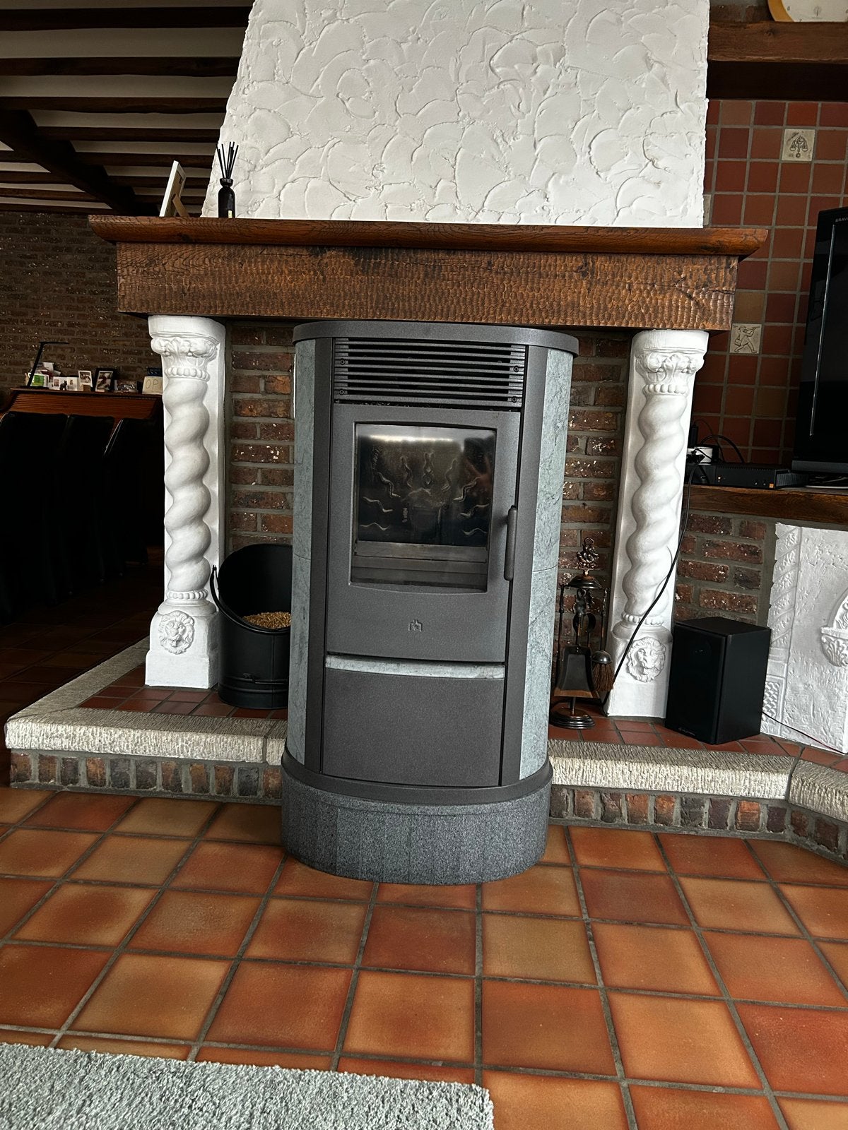 Edilkamin Iris Plus 8,3 Kw Pelletkachel - Z.G.A.N., Ophalen, Zo goed als nieuw, Vrijstaand, Pelletkachel